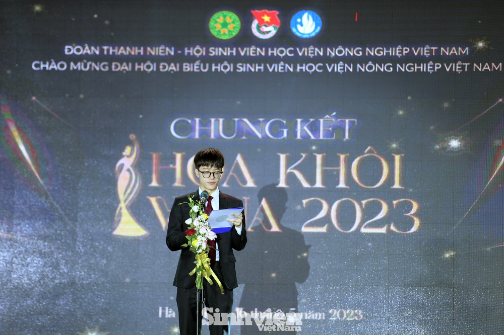 Nguyễn Thị Thanh Hằng là ‘Hoa khôi VNUA 2023’ ảnh 2