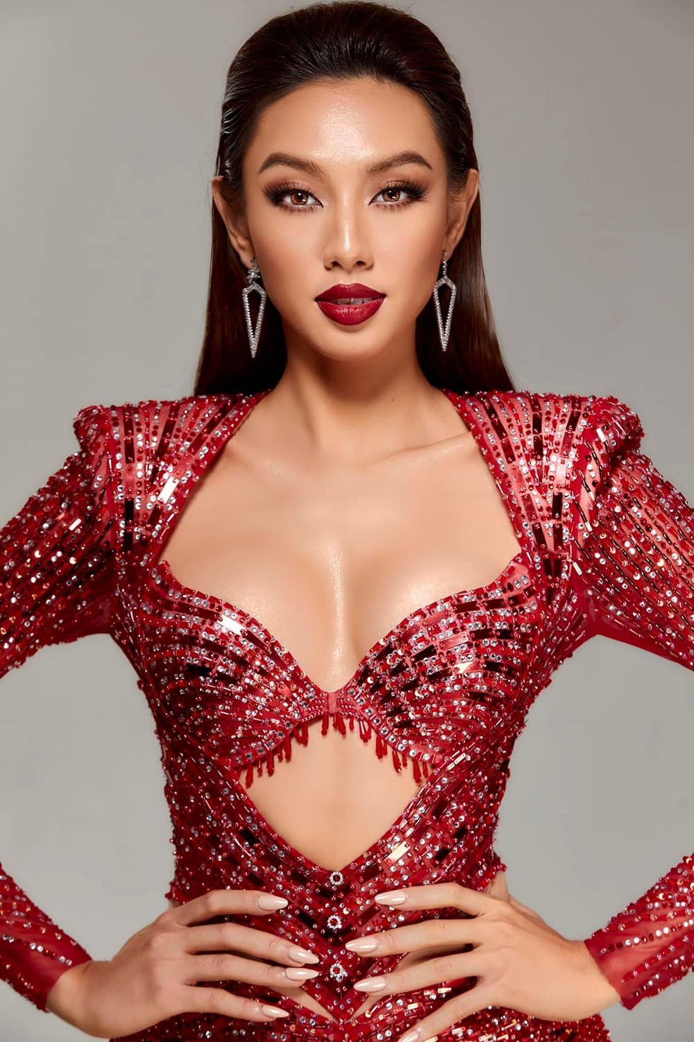 Miss International Chuyện đặc biệt sau thiết kế dạ hội của Thùy Tiên  Văn  hóa  Vietnam VietnamPlus