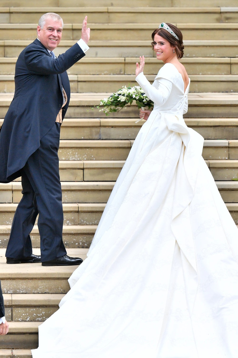 Chi tiết hơn 51 về váy cưới đắt nhất việt nam mới nhất  Du học Akina
