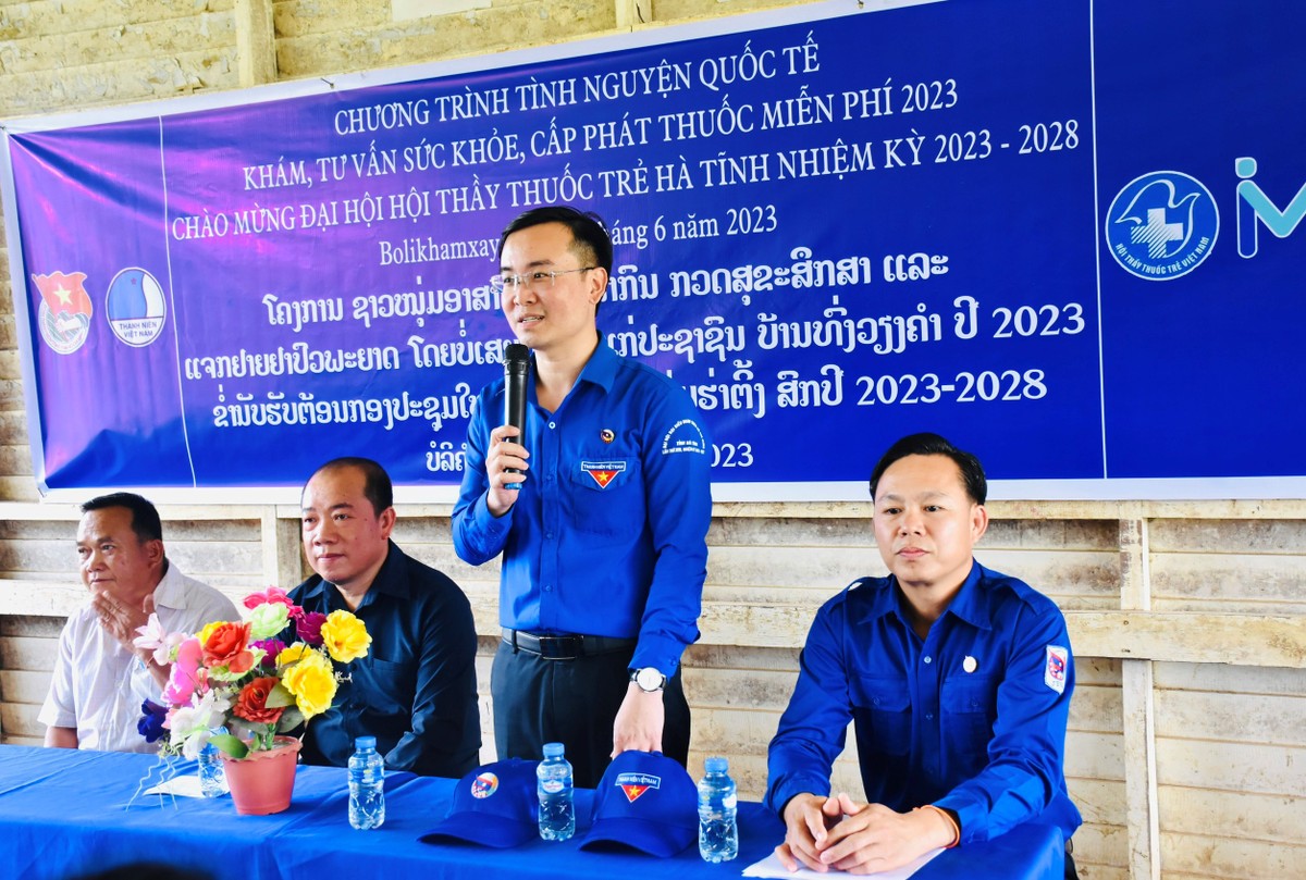 Tuổi trẻ Hà Tĩnh với hoạt động tình nguyện quốc tế trên nước bạn Lào ảnh 3