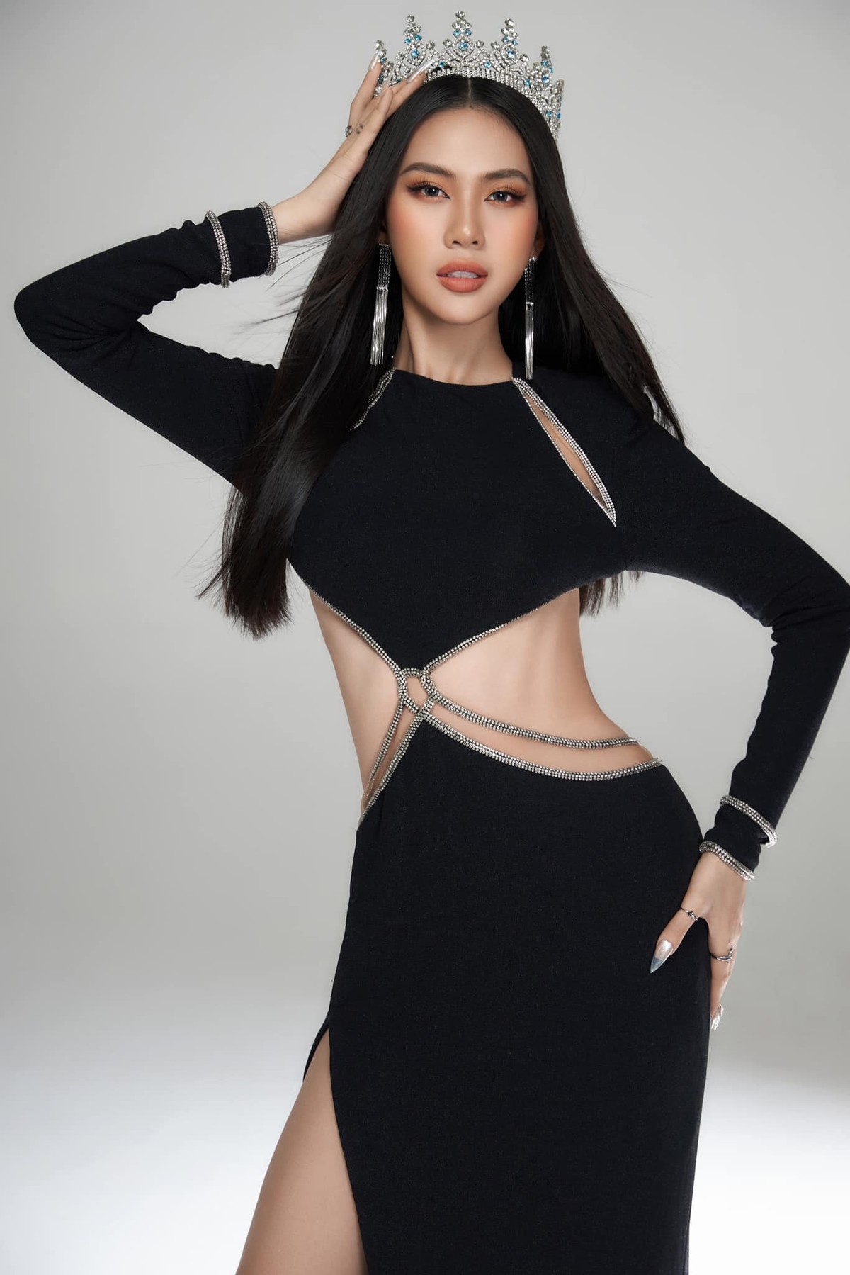 Hương Ly, Bùi Quỳnh Hoa vào top 18 Miss Universe Vietnam ảnh 3