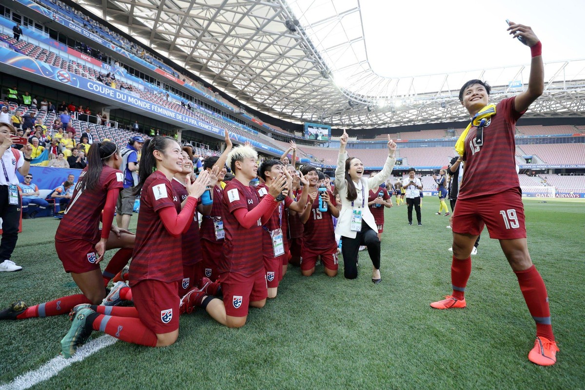 Thái Lan và câu chuyện ít biết về đội Đông Nam Á đầu tiên tới World Cup nữ nhờ… ‘sét đánh’ ảnh 1