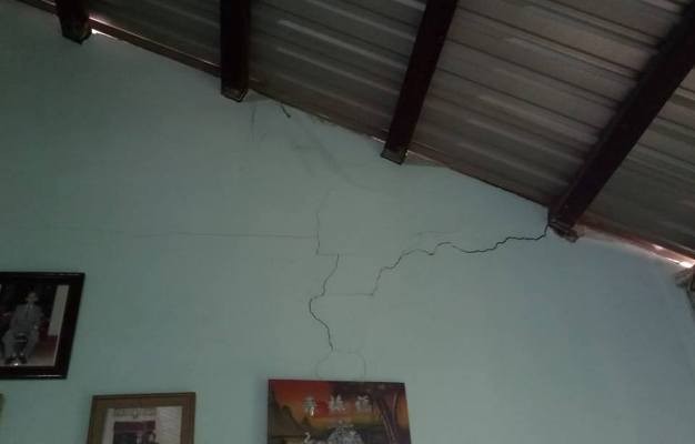 Nhà nứt, cây trồng chết hàng loạt vì 'siêu dự án' thoát nước ảnh 6