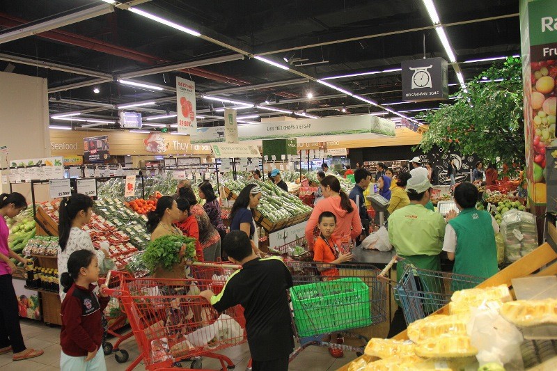 Giá thực phẩm, rau quả ở TPHCM 'nhảy vọt' sau bão số 9 ảnh 10