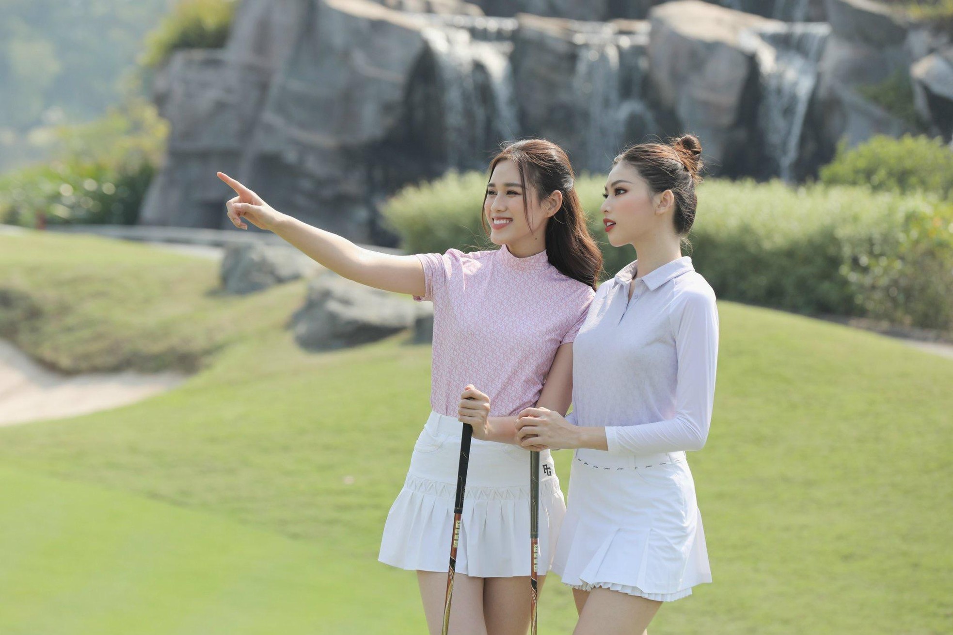 Hoa hậu Đỗ Thị Hà tập chơi golf ảnh 15