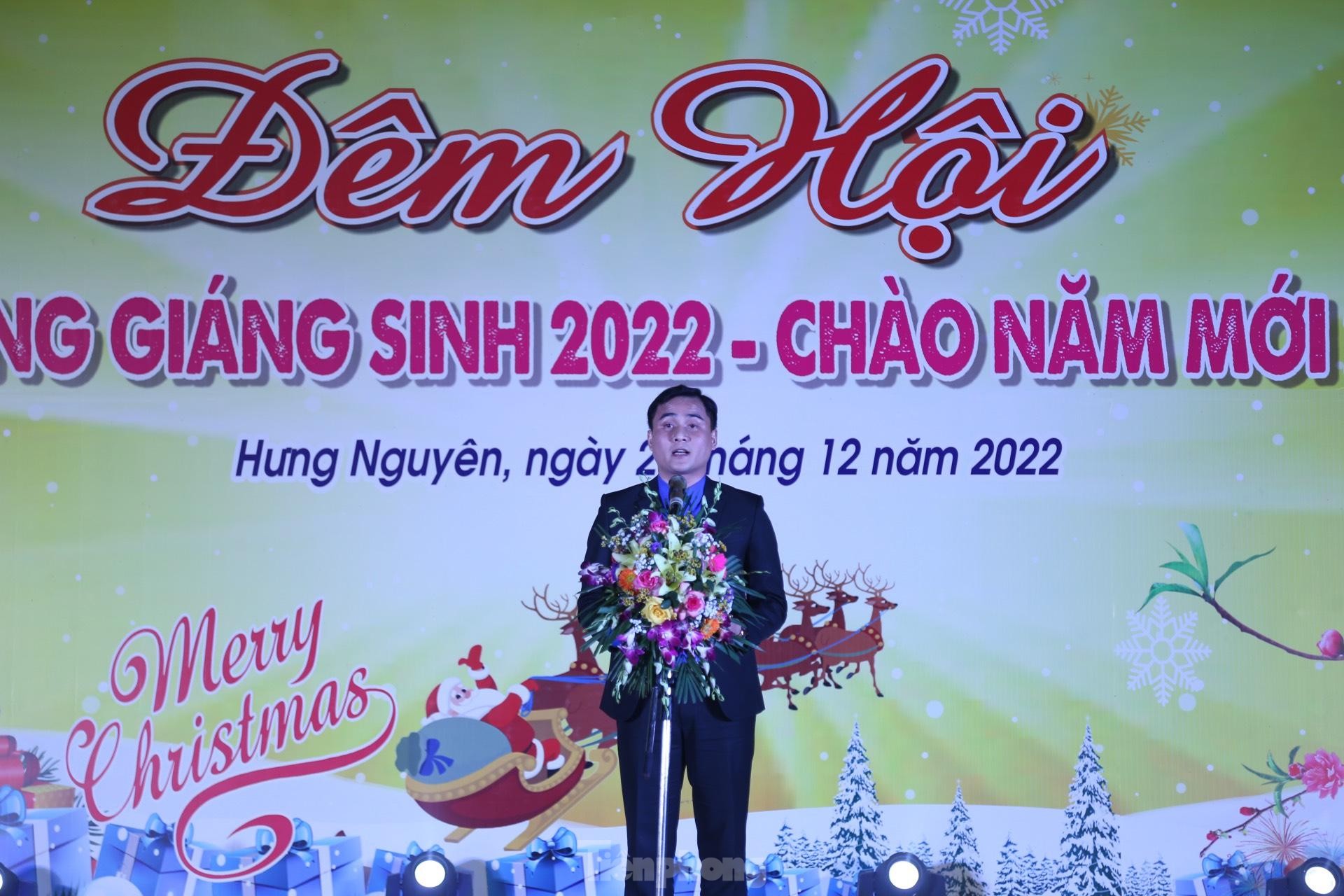 Tỉnh Đoàn, Hội LHTN tỉnh Nghệ An chúc mừng Giáng sinh 2022 ảnh 9