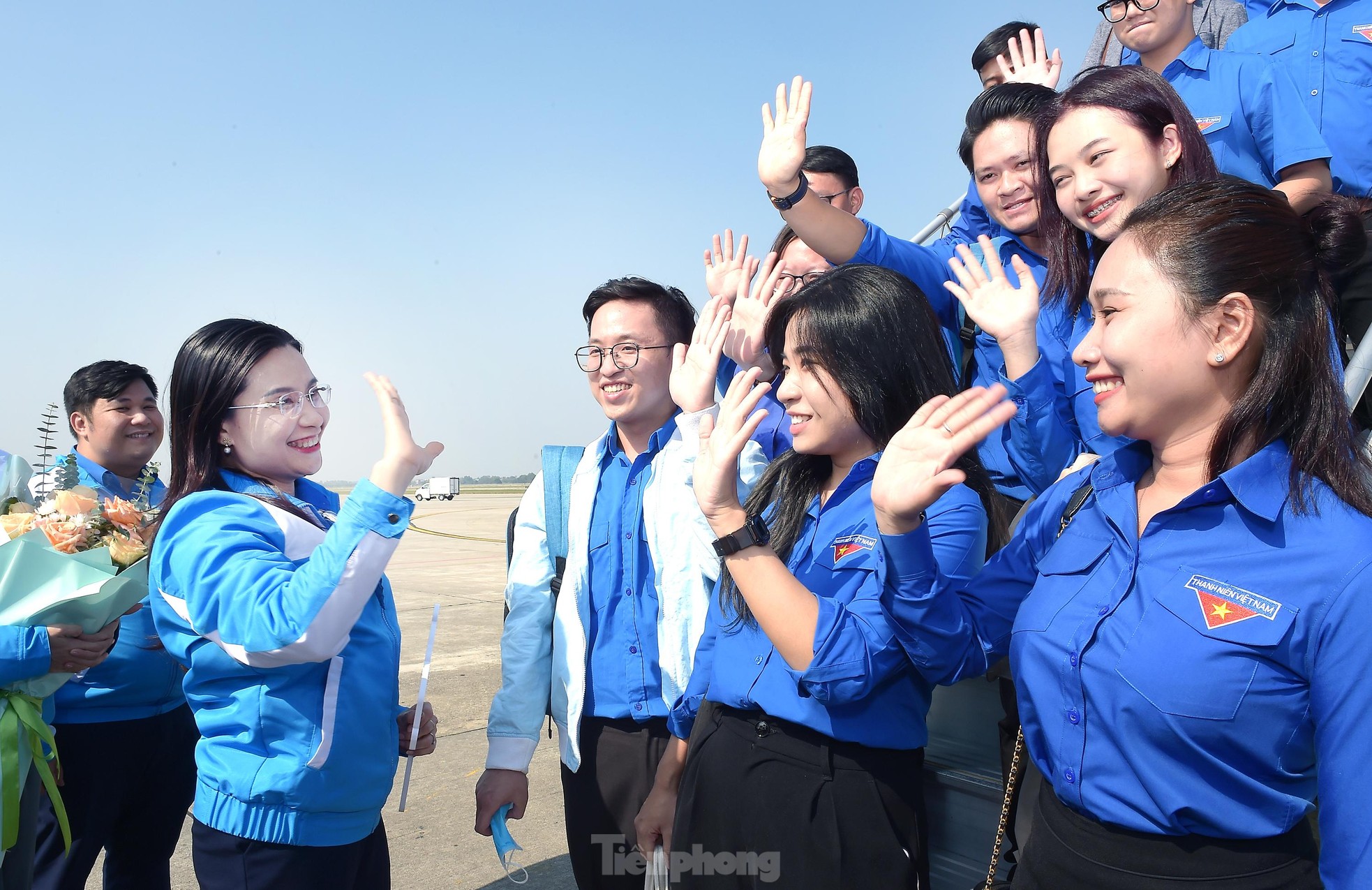 Chuyến bay vang vọng 'Sứ mệnh thanh niên' đưa đại biểu về dự Đại hội Đoàn toàn quốc XII ảnh 2