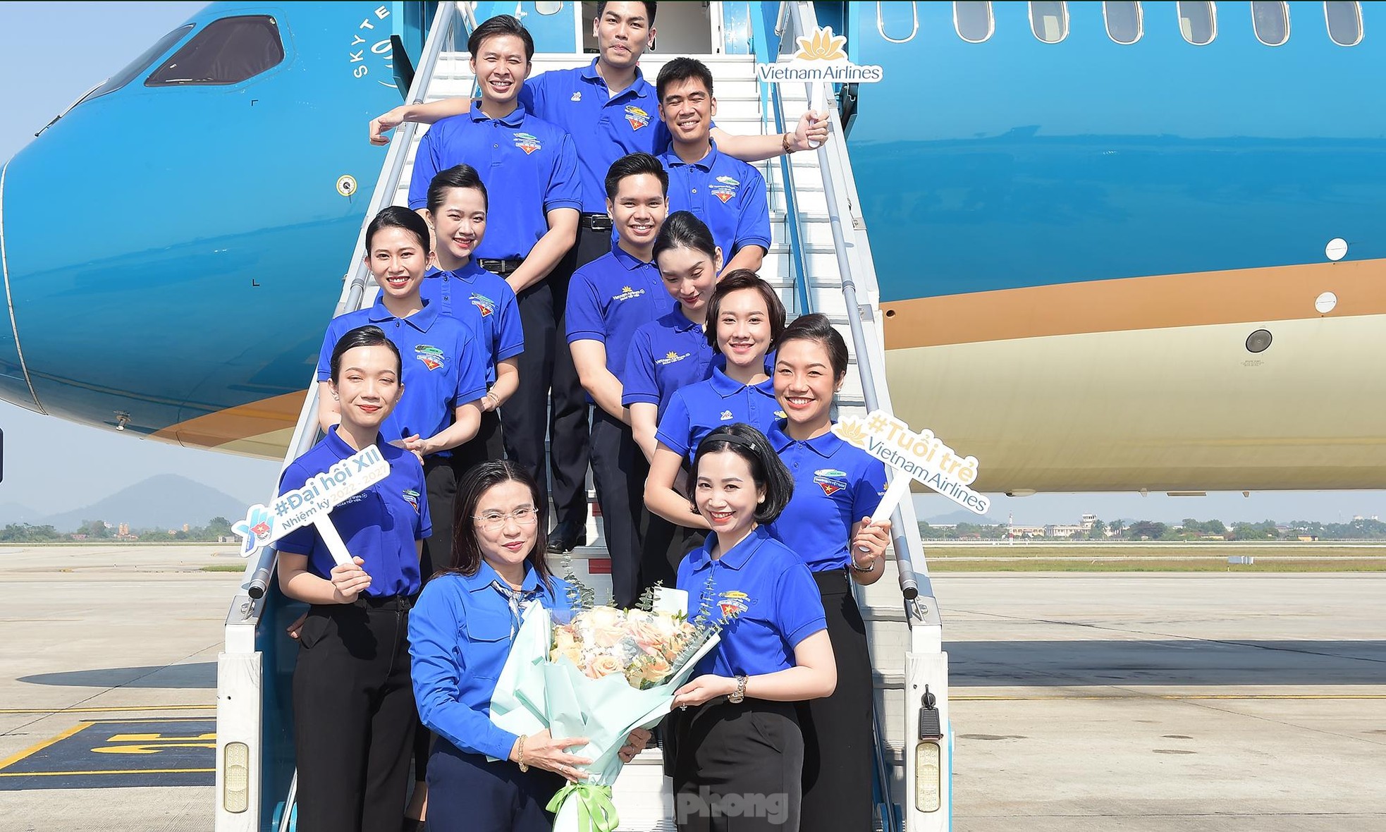 Chuyến bay vang vọng 'Sứ mệnh thanh niên' đưa đại biểu về dự Đại hội Đoàn toàn quốc XII ảnh 7