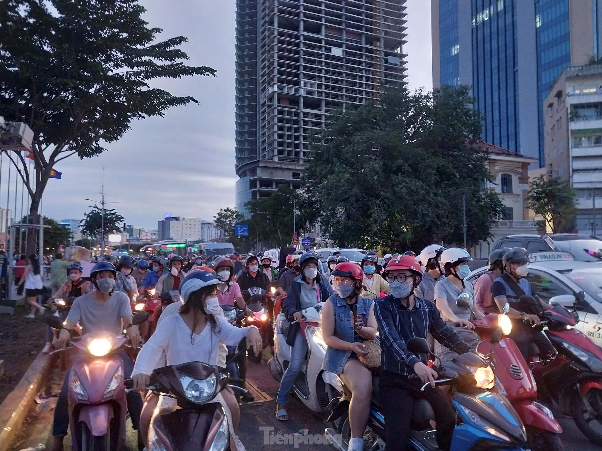 Dòng người đổ về Lễ hội ẩm thực 'Sài Gòn xưa và nay' ảnh 7