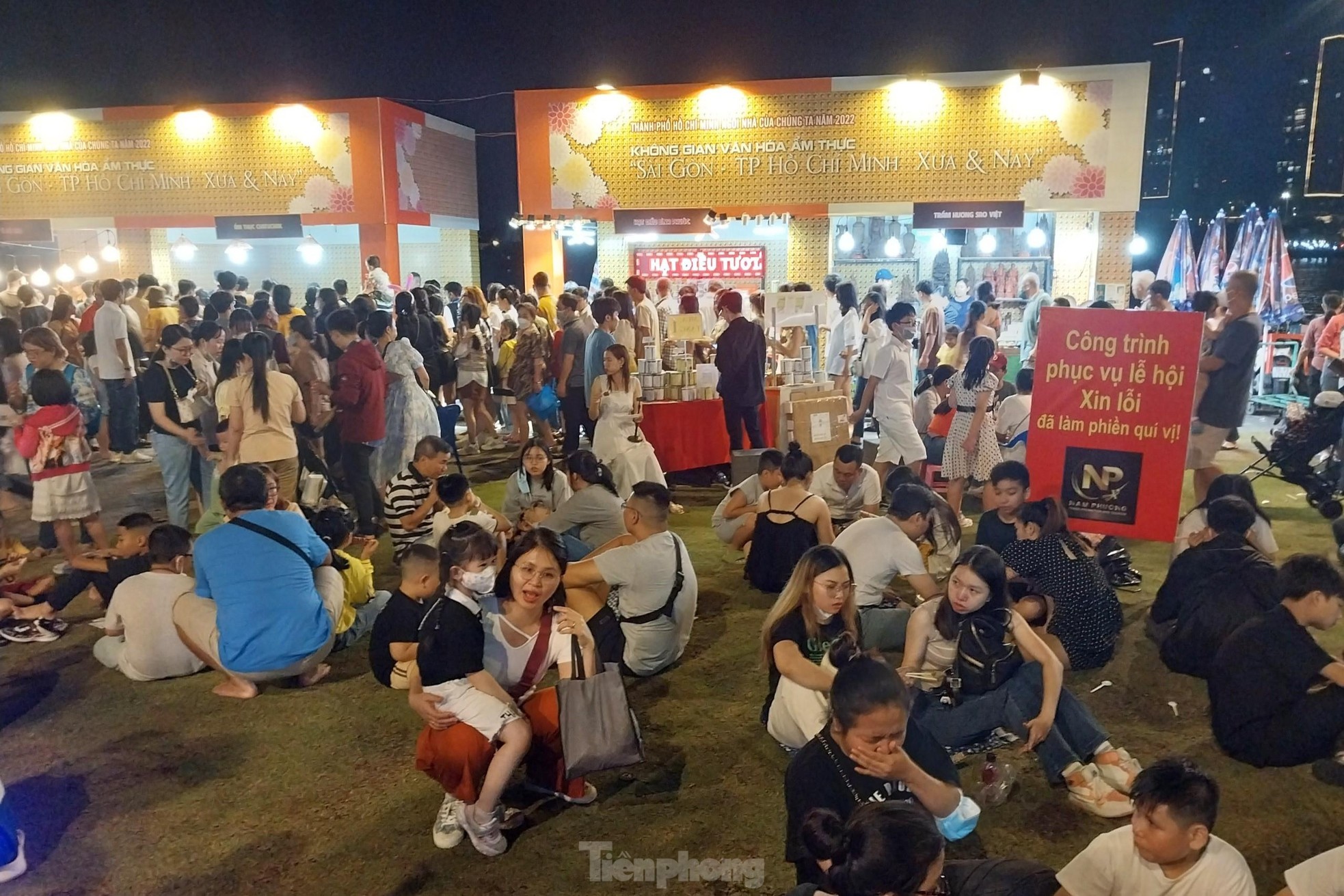 Dòng người đổ về Lễ hội ẩm thực 'Sài Gòn xưa và nay' ảnh 5