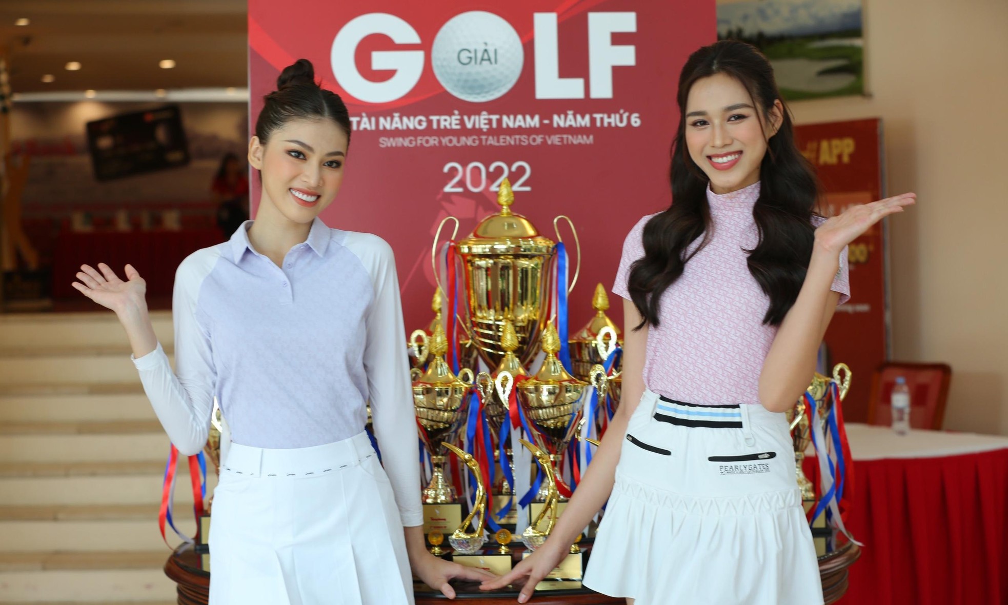 Hoa hậu Đỗ Thị Hà và dàn người đẹp rạng rỡ tại Tiền Phong Golf Championship 2022 ảnh 2