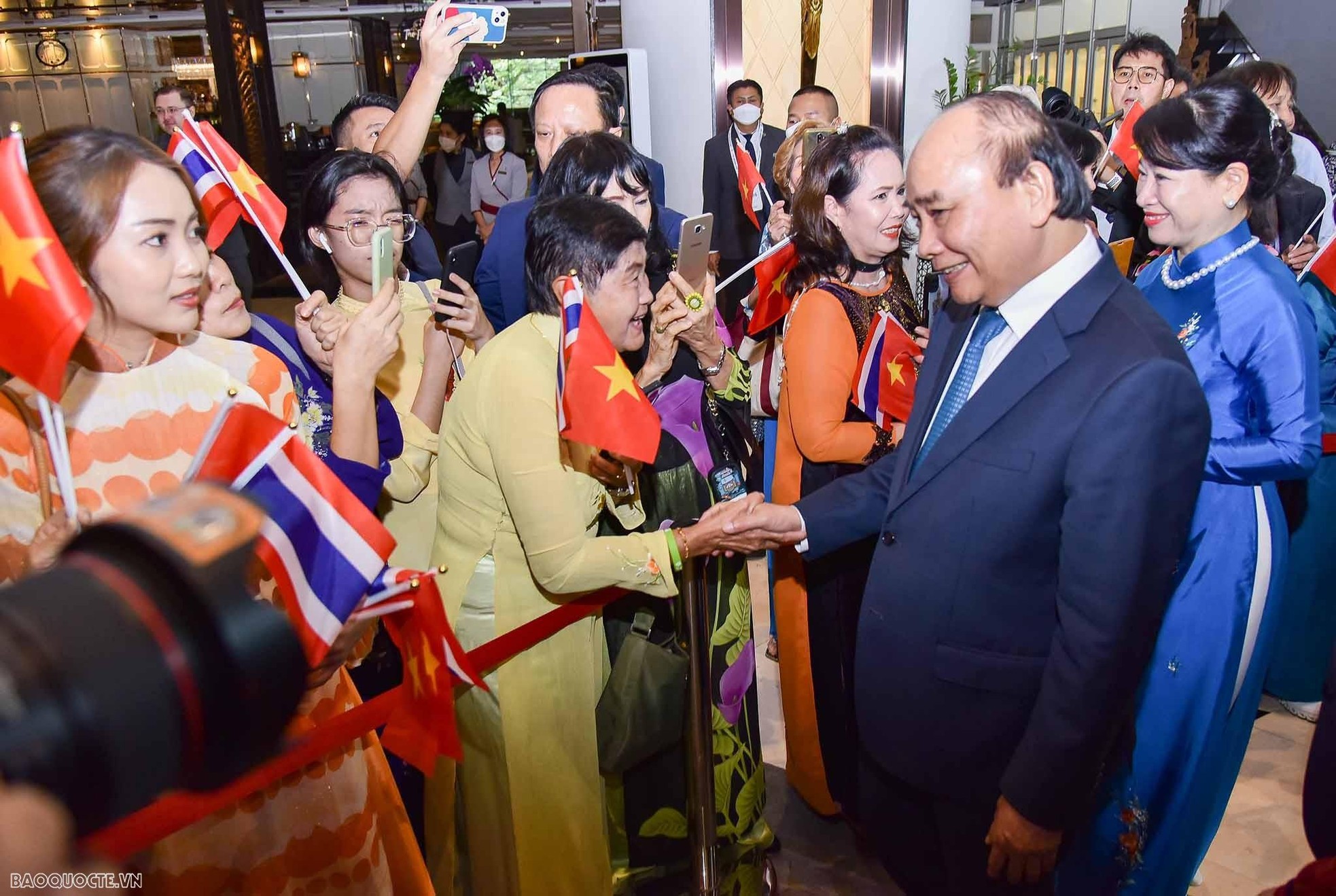 Chủ tịch nước đến Bangkok, bắt đầu thăm chính thức Vương quốc Thái Lan ảnh 5