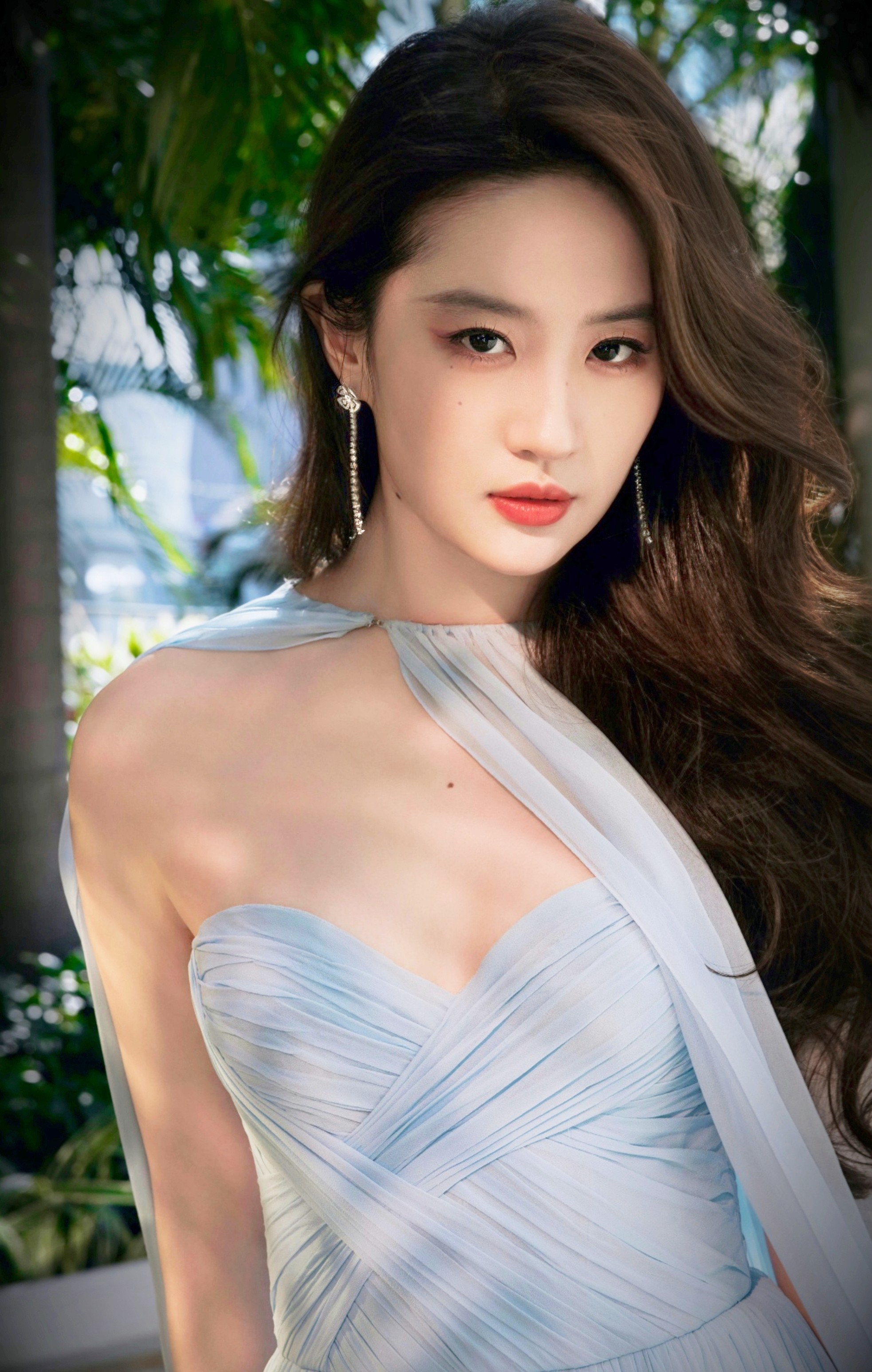 Dương Mịch, Angelababy tụt dốc trong năm 2022 ảnh 4