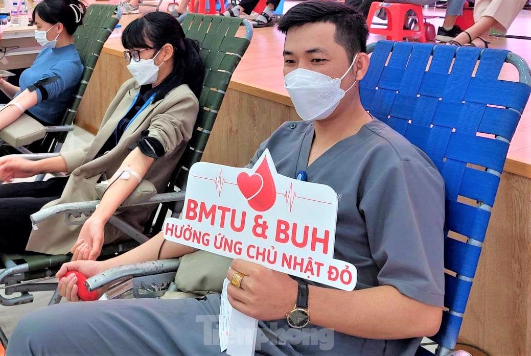 Tuổi 18 làm điều ý nghĩa ảnh 7