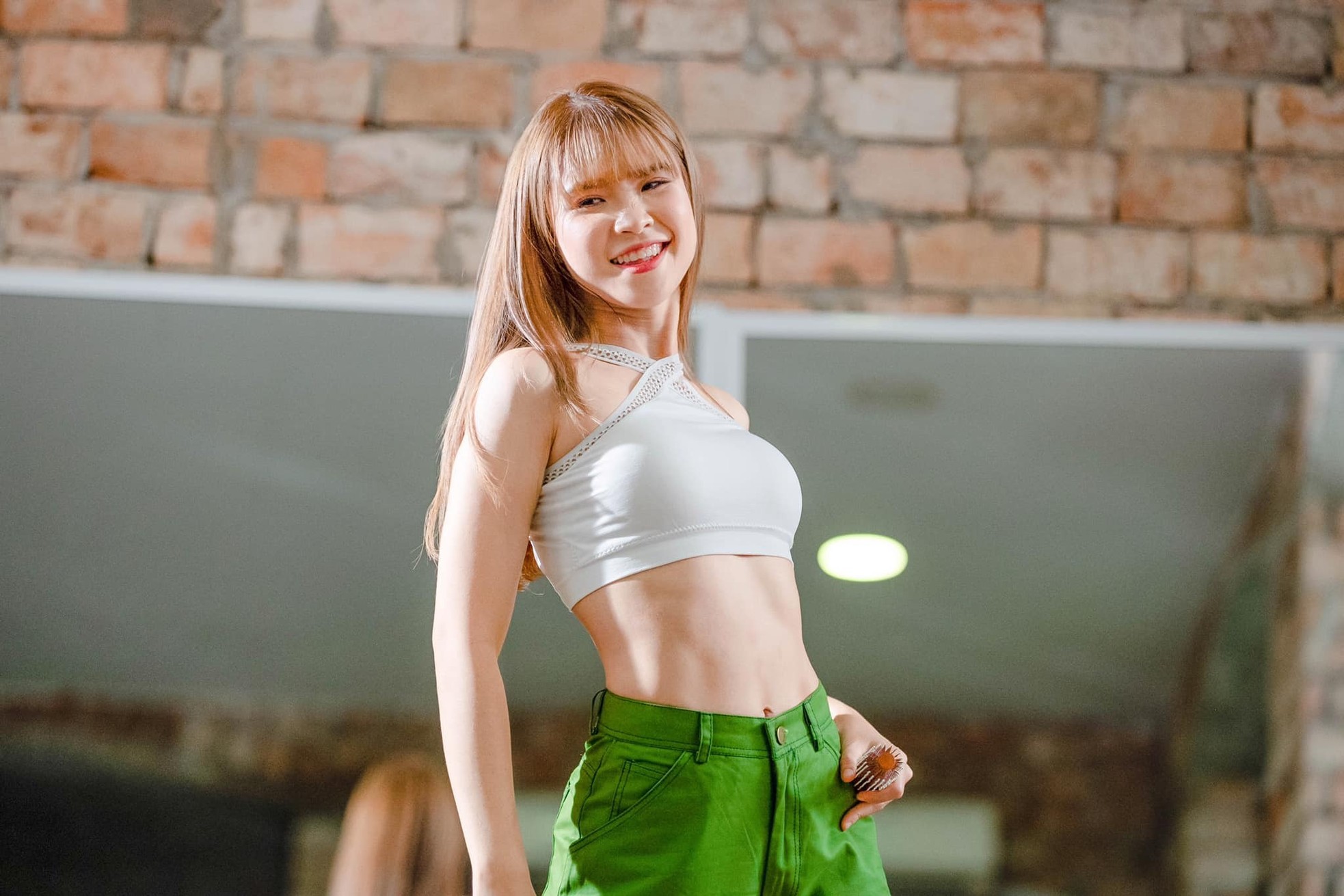 Khởi My làm gì trong 6 năm rời showbiz ảnh 3