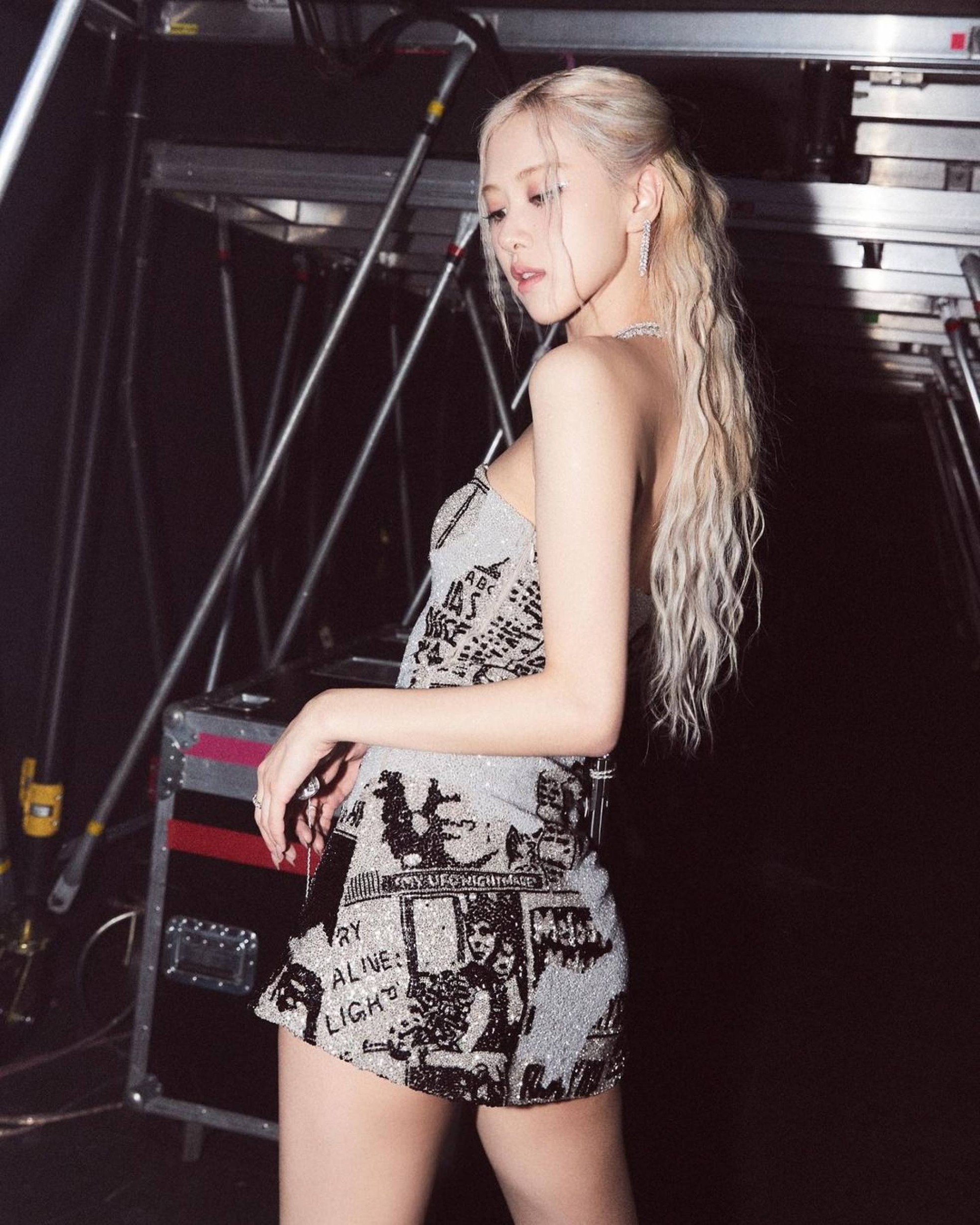 Trang phục đẹp nhất của BlackPink ảnh 12