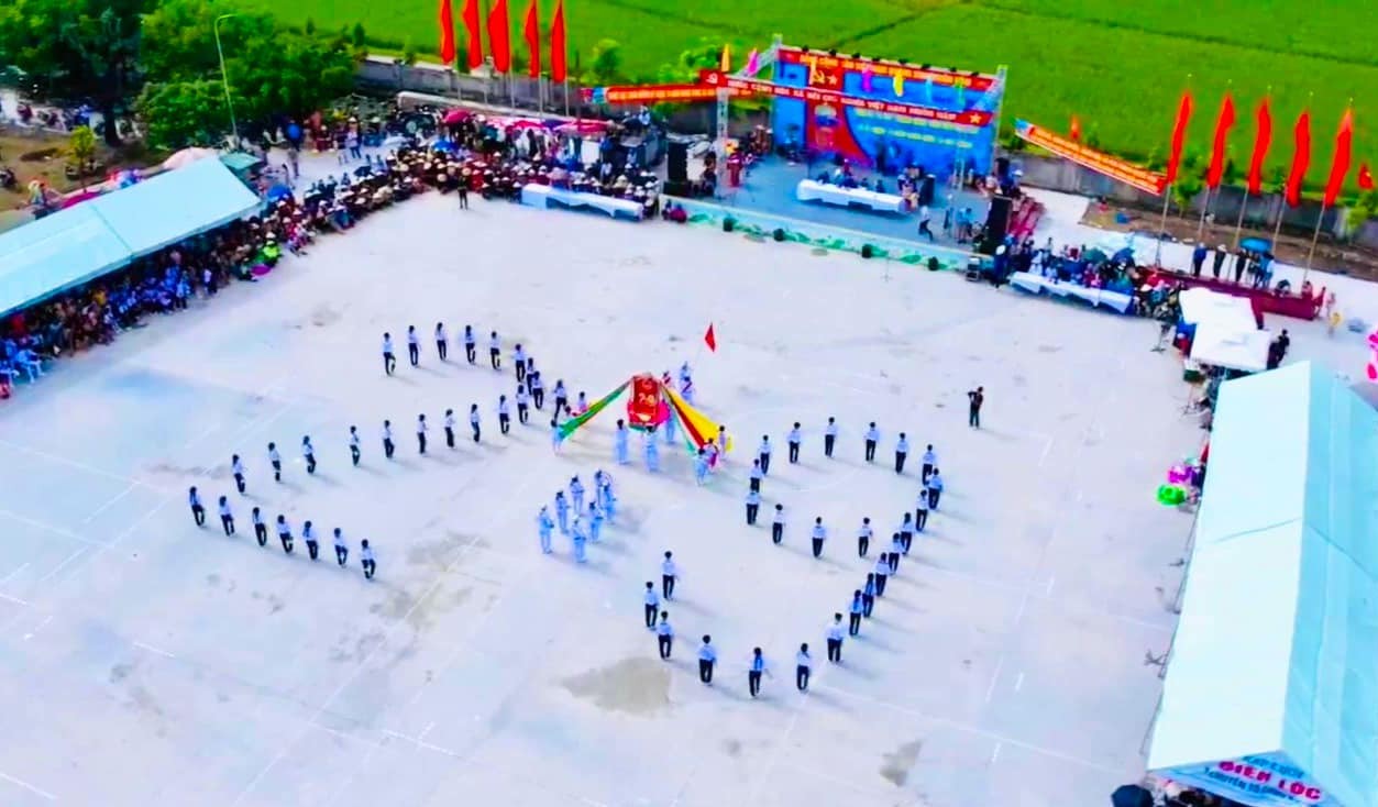 Thiếu nhi Nghệ An đồng diễn nghi thức đội ảnh 17