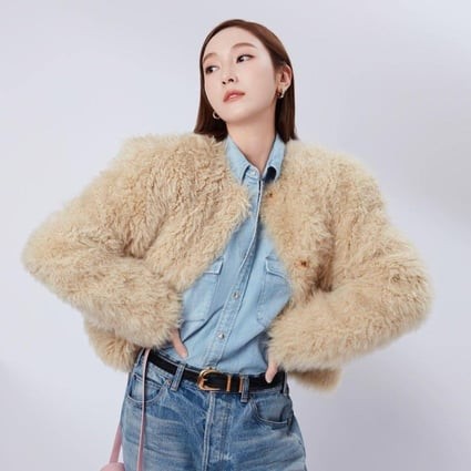 Jessica Jung cạnh tranh vị trí nữ hoàng thời trang với Jennie ảnh 1