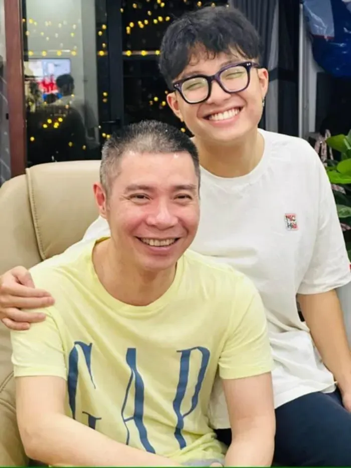 Showbiz 23/8: Dự đoán thi tốt nghiệp toàn điểm 5, con trai Thảo Vân - Công Lý đỗ đại học ảnh 1