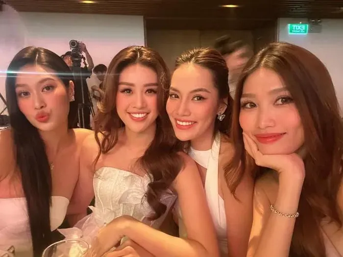 Showbiz 17/9: Dàn hoa hậu dự lễ cưới Á hậu Phương Anh ảnh 2