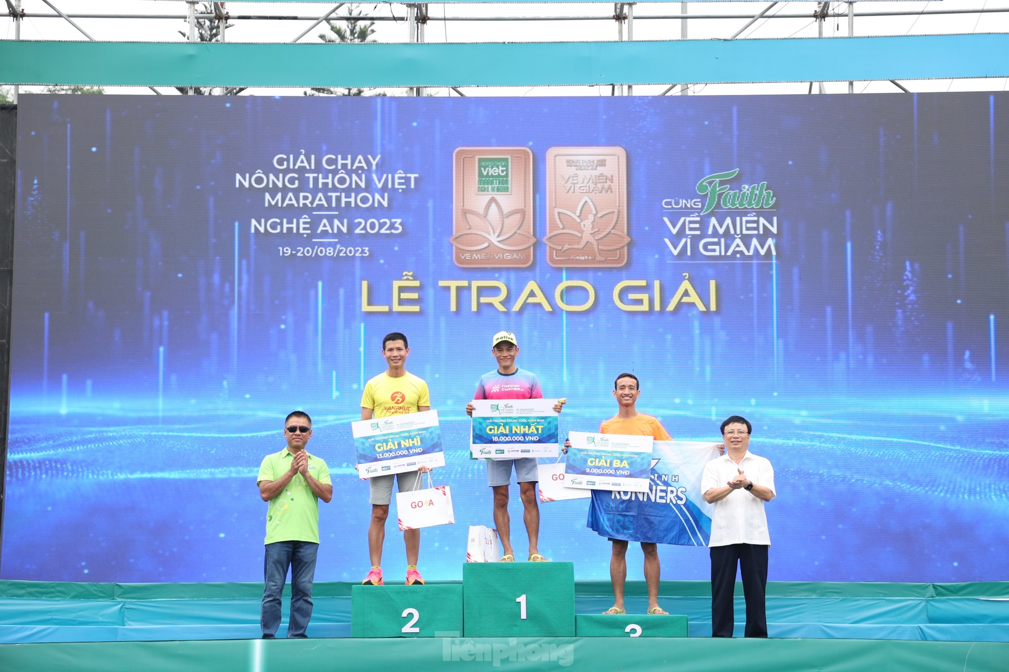 Hơn 4.000 runner chinh phục những cung đường đẹp nhất xứ Nghệ ảnh 12
