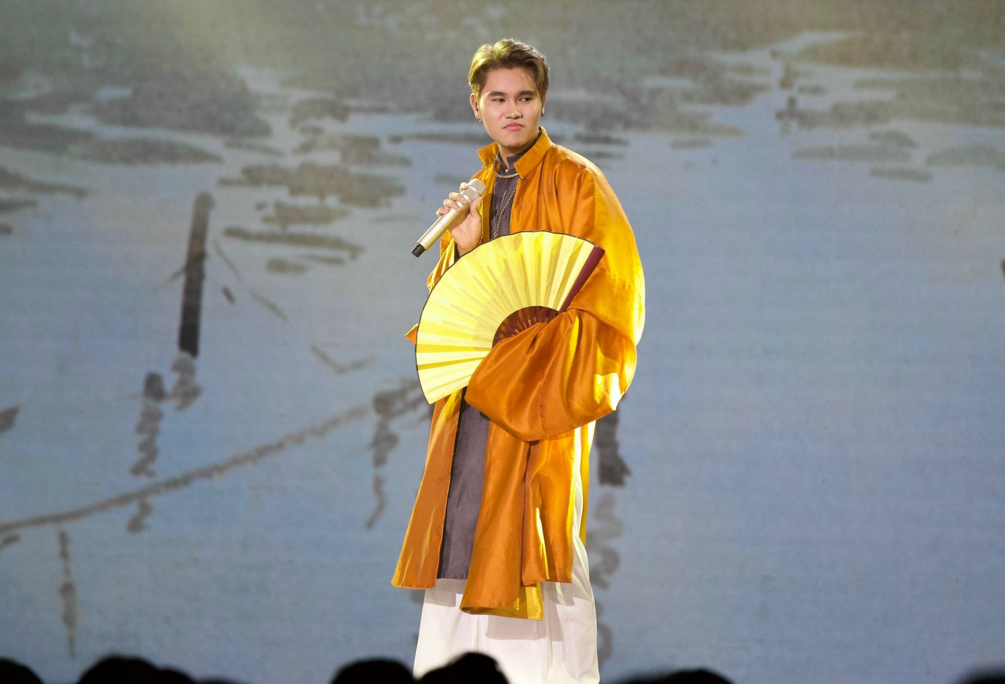 Thí sinh Vietnam Idol hết chiêu ảnh 3