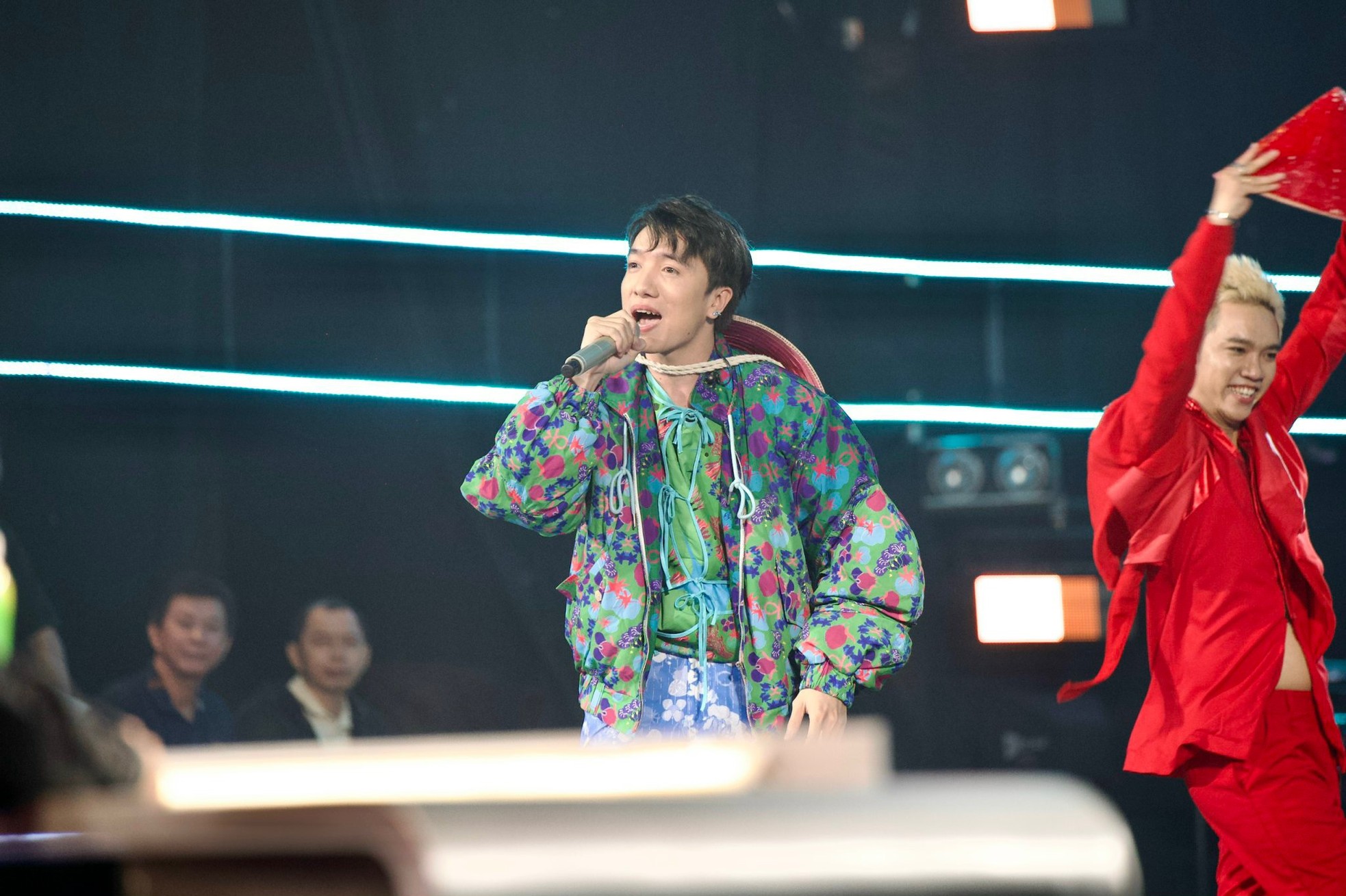 Thí sinh Vietnam Idol hết chiêu ảnh 4