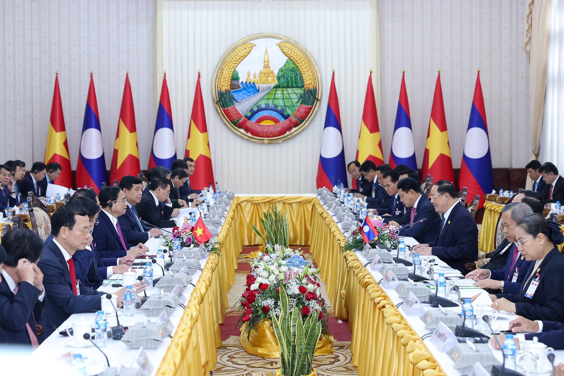 Dành ưu tiên cao nhất cho việc củng cố, vun đắp quan hệ Việt - Lào ảnh 2