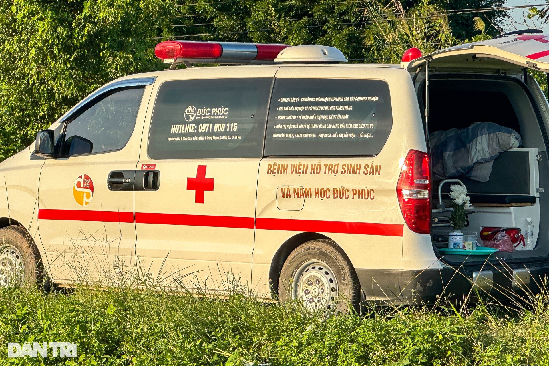 Vụ bé 21 tháng tuổi nghi bị bắt cóc, sát hại: Lời kể của người dân tại hiện trường ảnh 10
