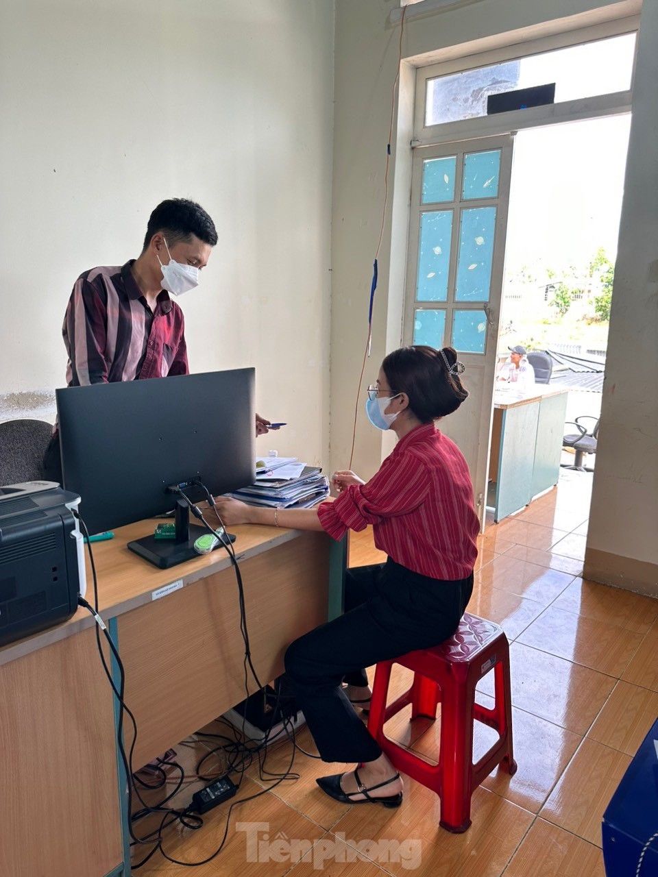 Hai trụ sở xã bị tấn công được sửa chữa, phục vụ dân trở lại ảnh 7