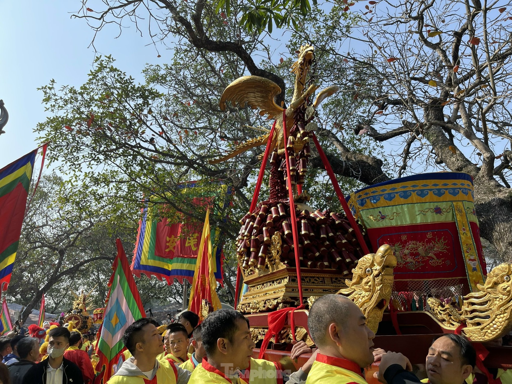 Tưng bừng lễ hội rước pháo khổng lồ ở làng Đồng Kỵ ảnh 10