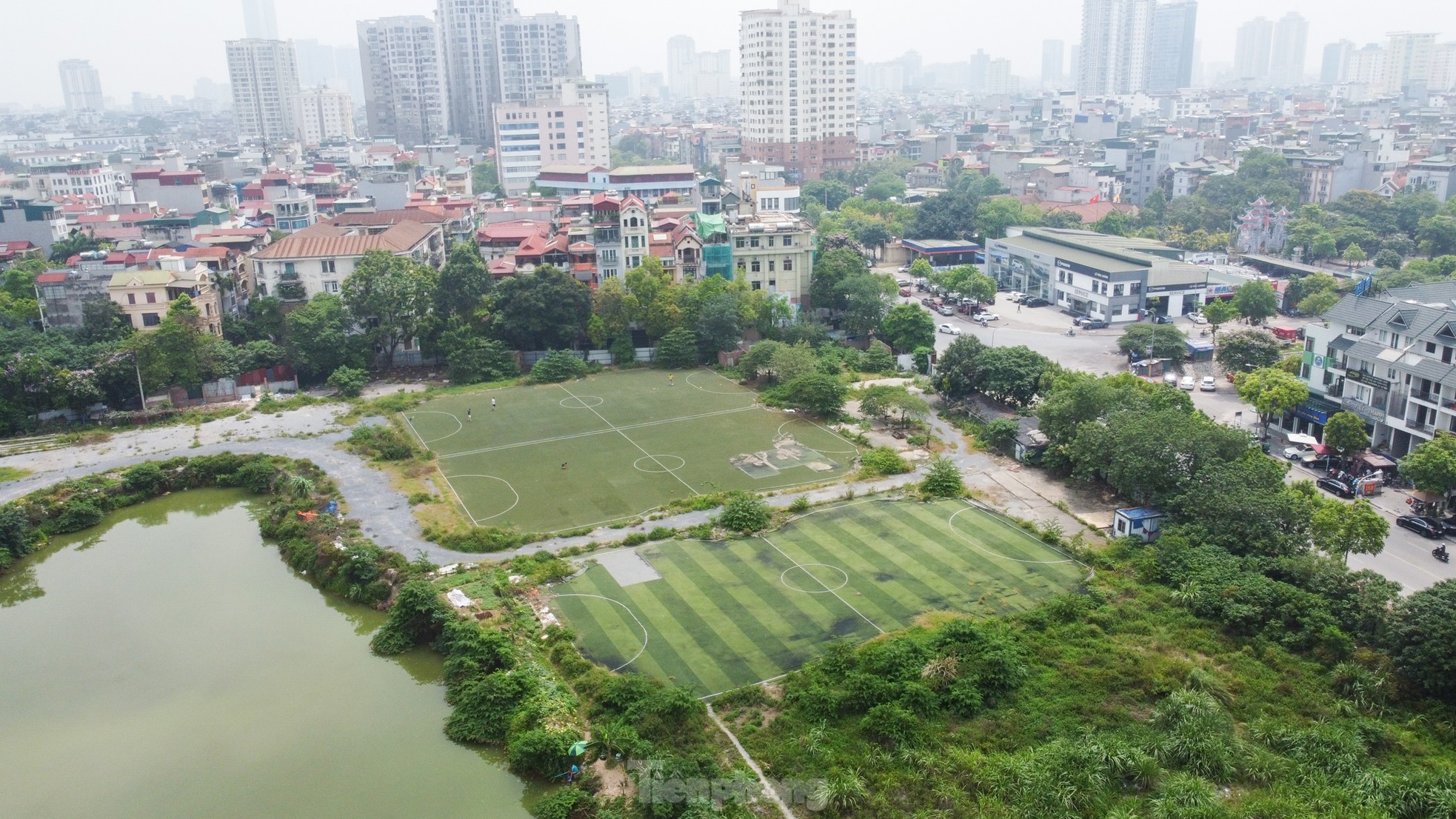 Toàn cảnh công viên hồ điều hoà nghìn tỷ ở Thủ đô bỏ hoang sau nhiều năm được khởi công ảnh 6