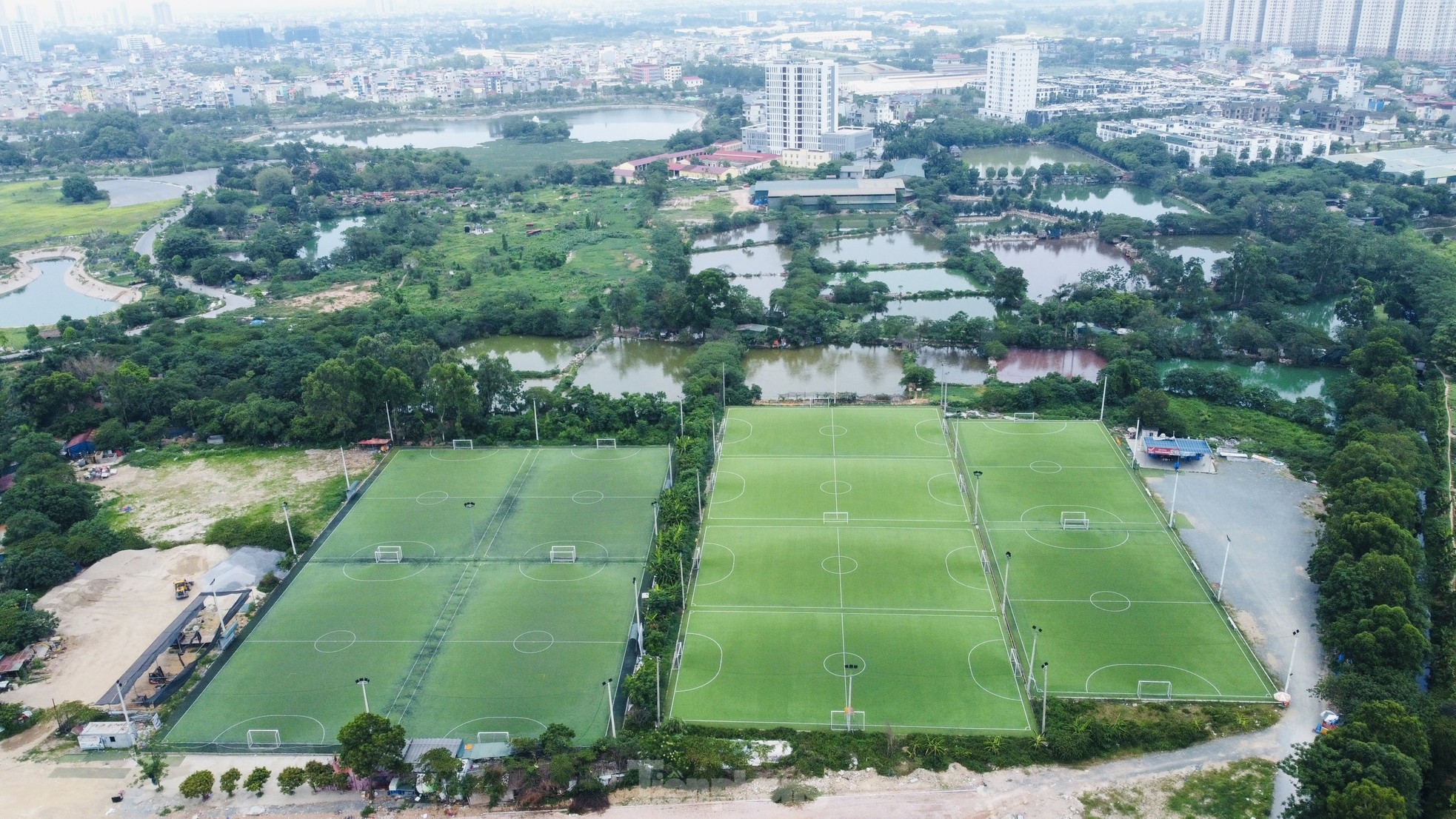 Toàn cảnh công viên Chu Văn An sau 7 năm quy hoạch vẫn ngổn ngang ảnh 3