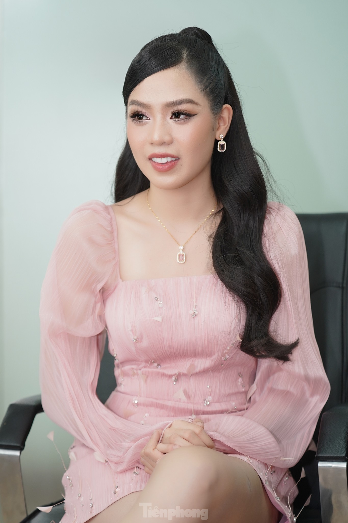 Sự thay đổi của Huỳnh Thị Thanh Thủy sau một tháng trở thành hoa hậu - Ảnh 7.