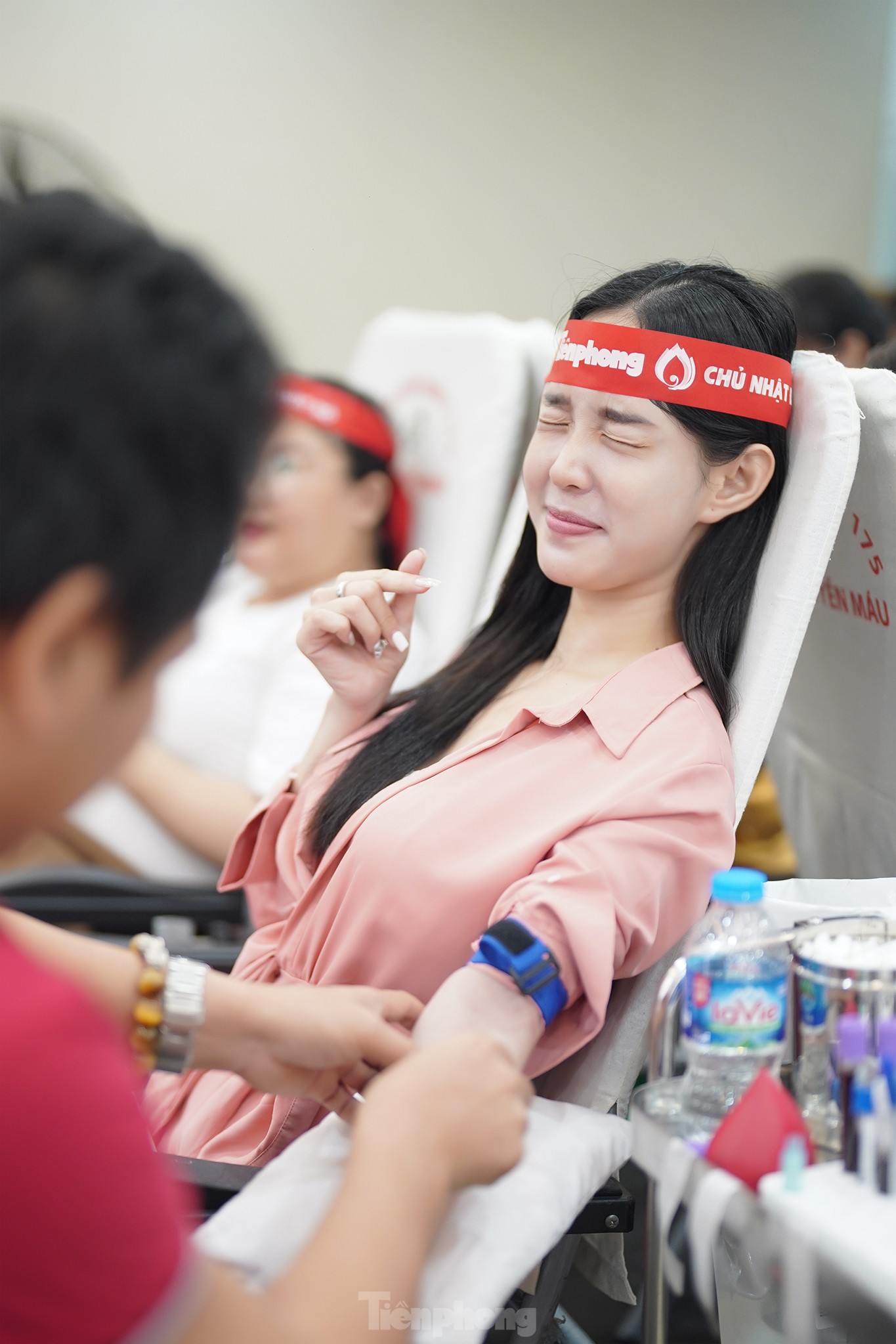 Sôi nổi ngày hội hiến máu Chủ nhật Đỏ tại trụ sở công ty Amway Việt Nam ảnh 8