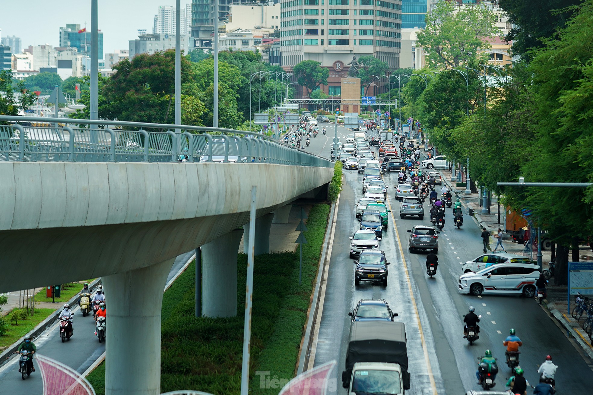 Vẻ đẹp hiện đại của cây cầu vừa được đặt tên Ba Son giữa trung tâm TPHCM ảnh 6