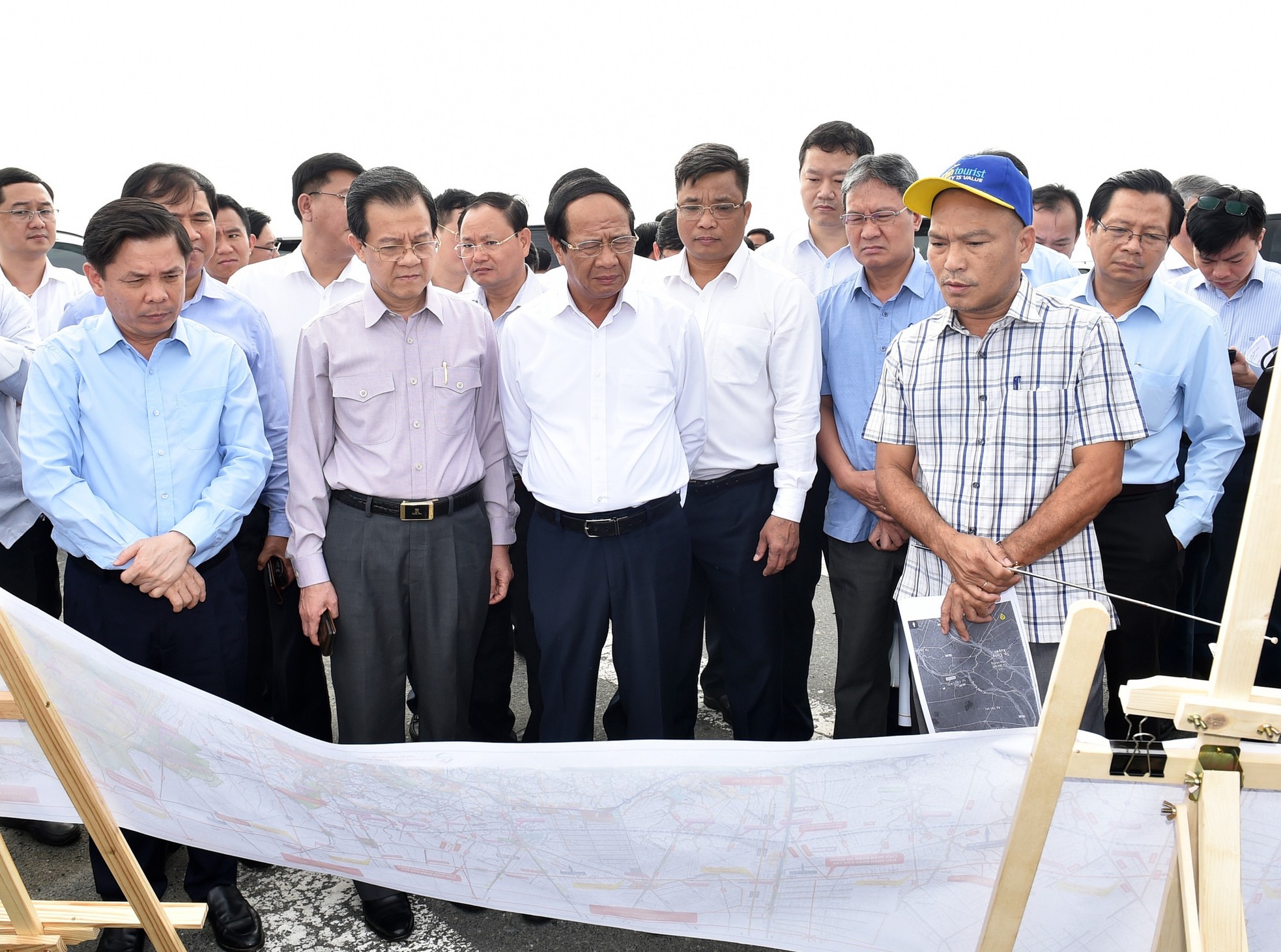 Phó Thủ tướng Lê Văn Thành và những dự án chạy đua với thời gian ảnh 4