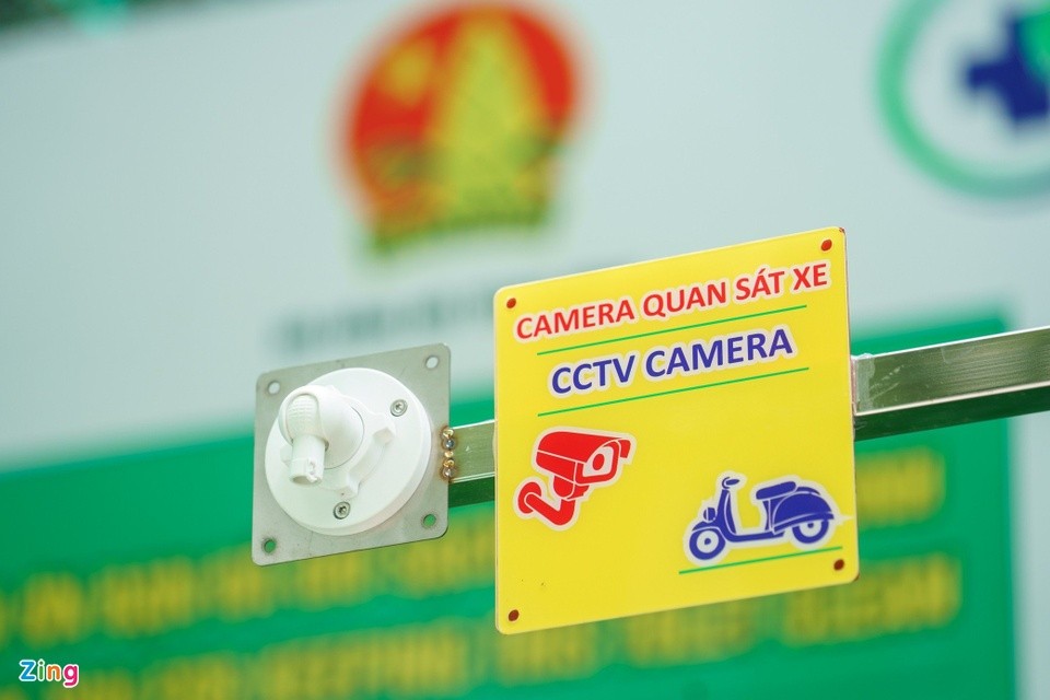 Nhà vệ sinh công cộng tại TP.HCM bị mất camera sau 2 tuần hoạt động ảnh 7