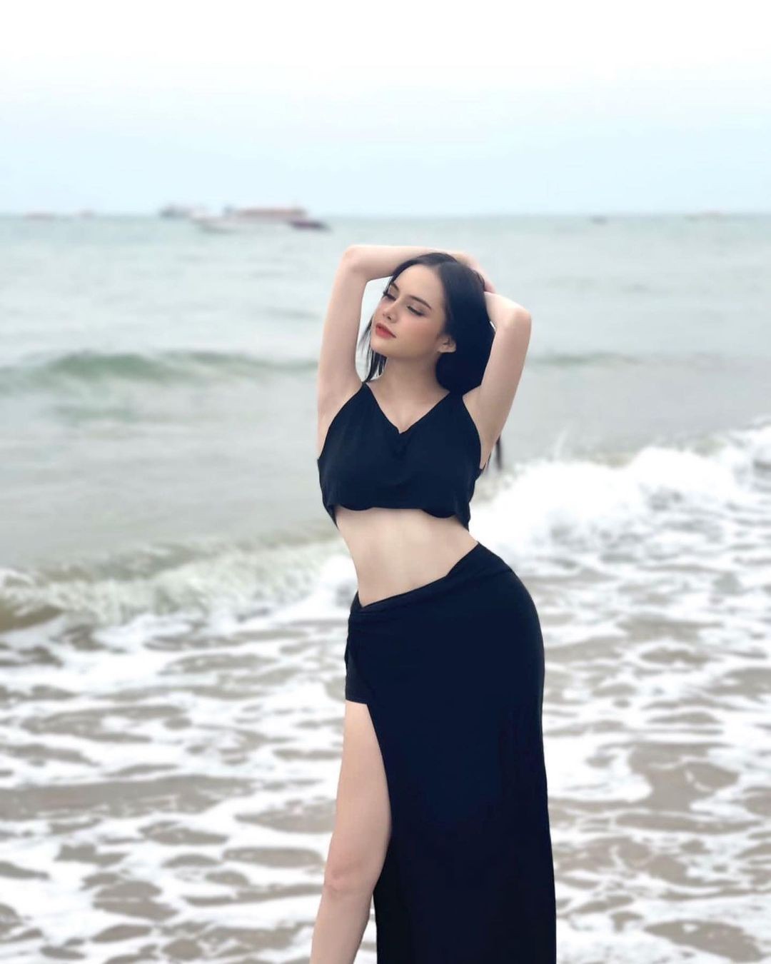 Nhan sắc người đẹp lai Pháp ở Hoa hậu Hòa bình Lào ảnh 9