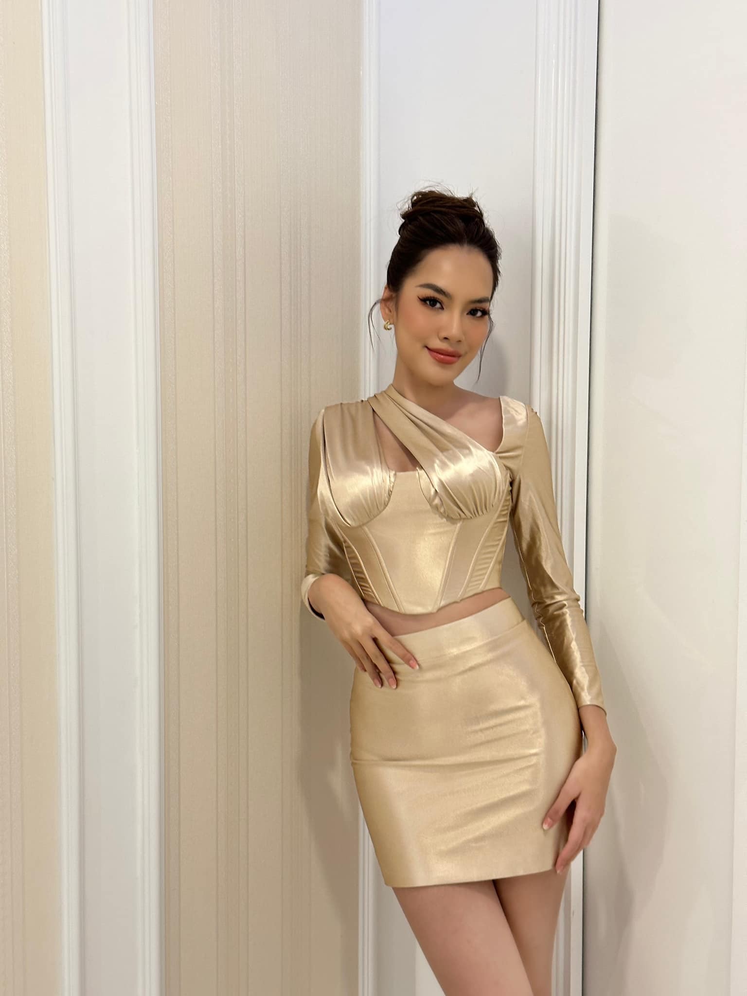 Nhan sắc đời thường của nữ kiến trúc sư 28 tuổi đăng quang Hoa hậu Hòa bình Việt Nam 2023 ảnh 5