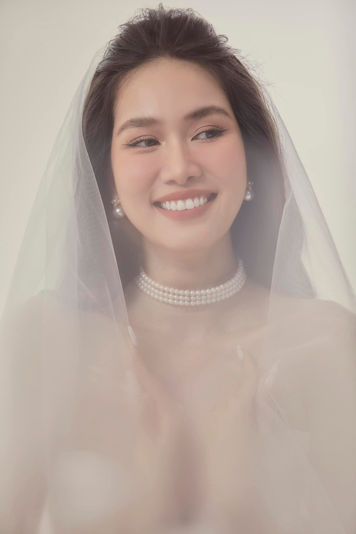 Á hậu Phương Anh tung ảnh cưới trước thềm hôn lễ ảnh 4