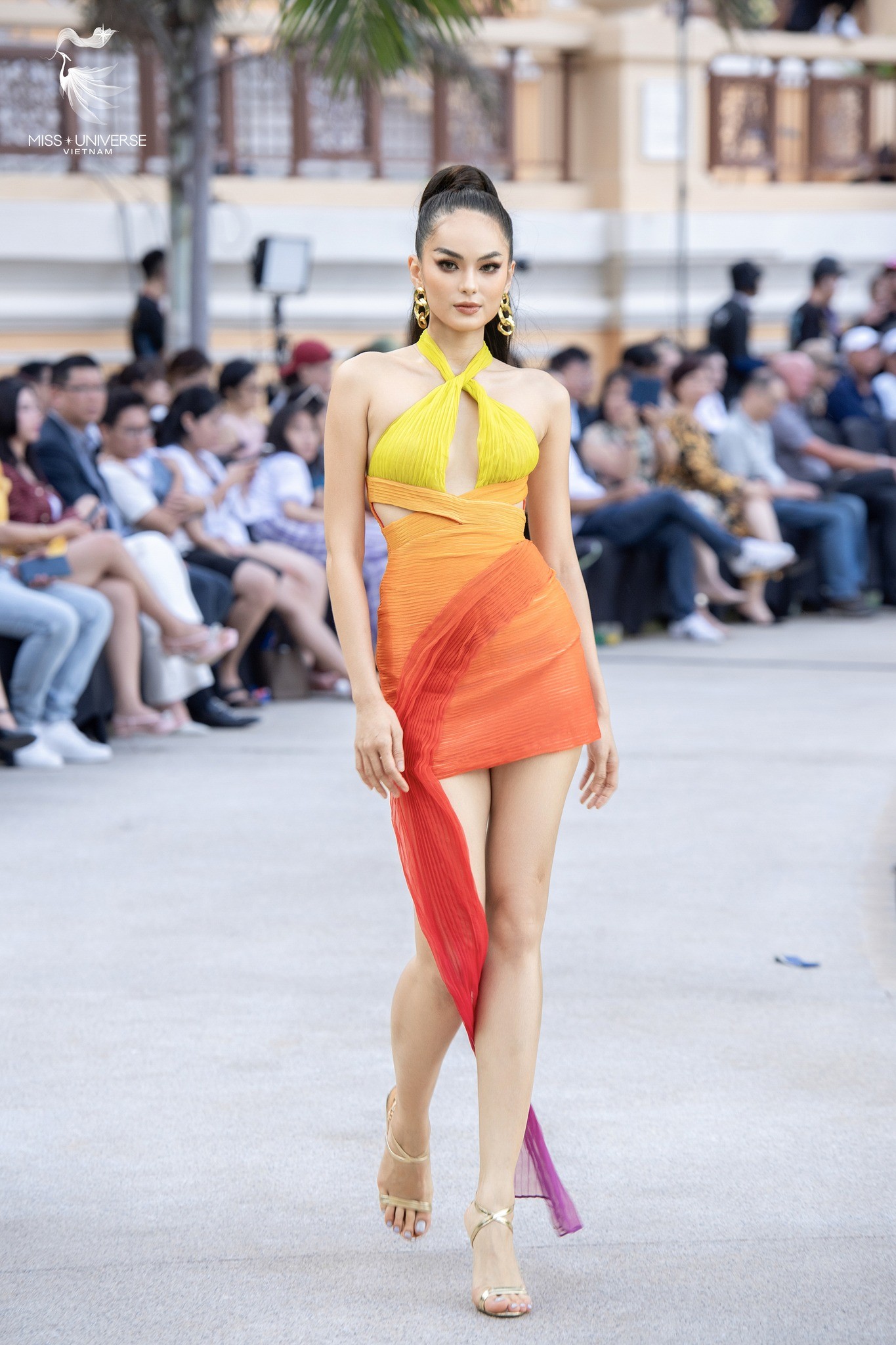 Ai đăng quang Miss Universe Vietnam 2023? ảnh 20