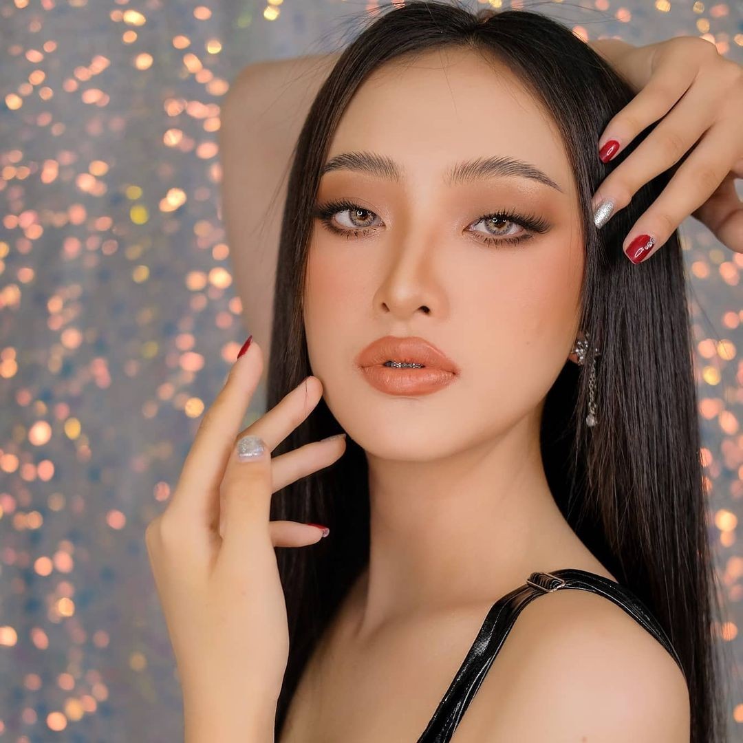 Nhan sắc đời thường người đẹp Lào sang Việt Nam thi hoa hậu ảnh 7