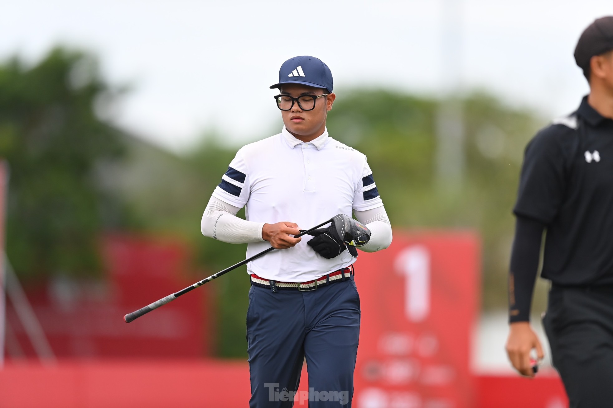 Những cảm xúc trái ngược của golfer trong ngày khai mạc Giải Vô địch Golf Quốc gia ảnh 1