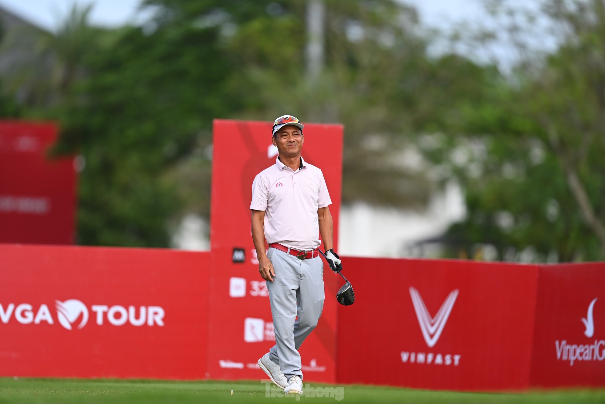 Những cảm xúc trái ngược của golfer trong ngày khai mạc Giải Vô địch Golf Quốc gia ảnh 3