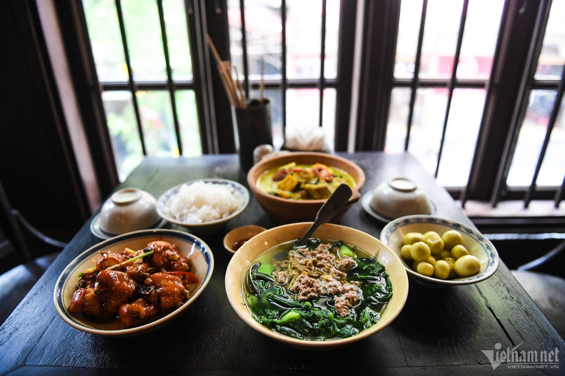 Ăn ở nhà hàng 1 sao Michelin tại Hà Nội: Giá từ 8,5 triệu đồng/người ảnh 9