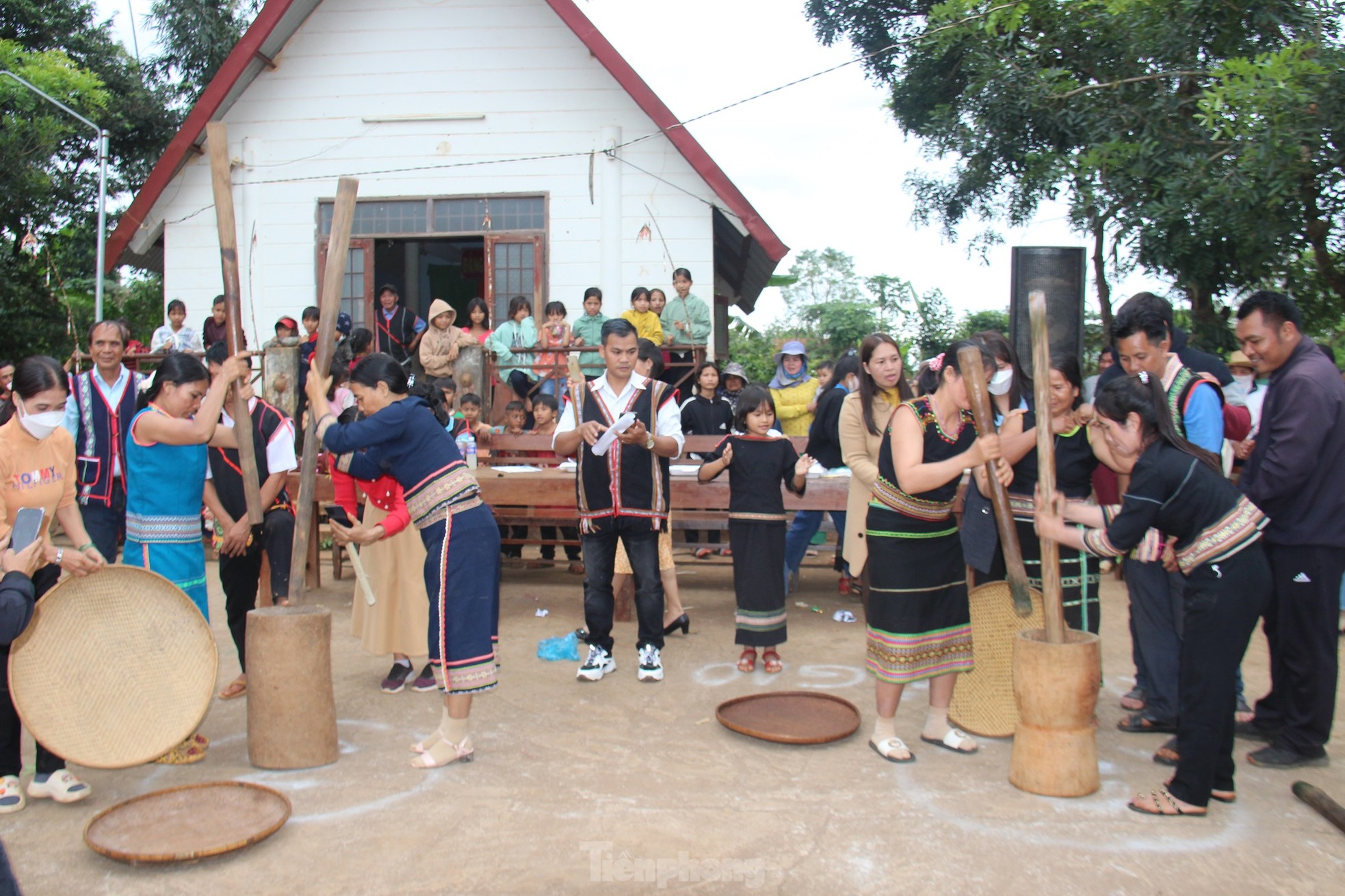 Lễ hội mừng lúa mới của đồng bào Xơ Đăng tại Đắk Lắk ảnh 12