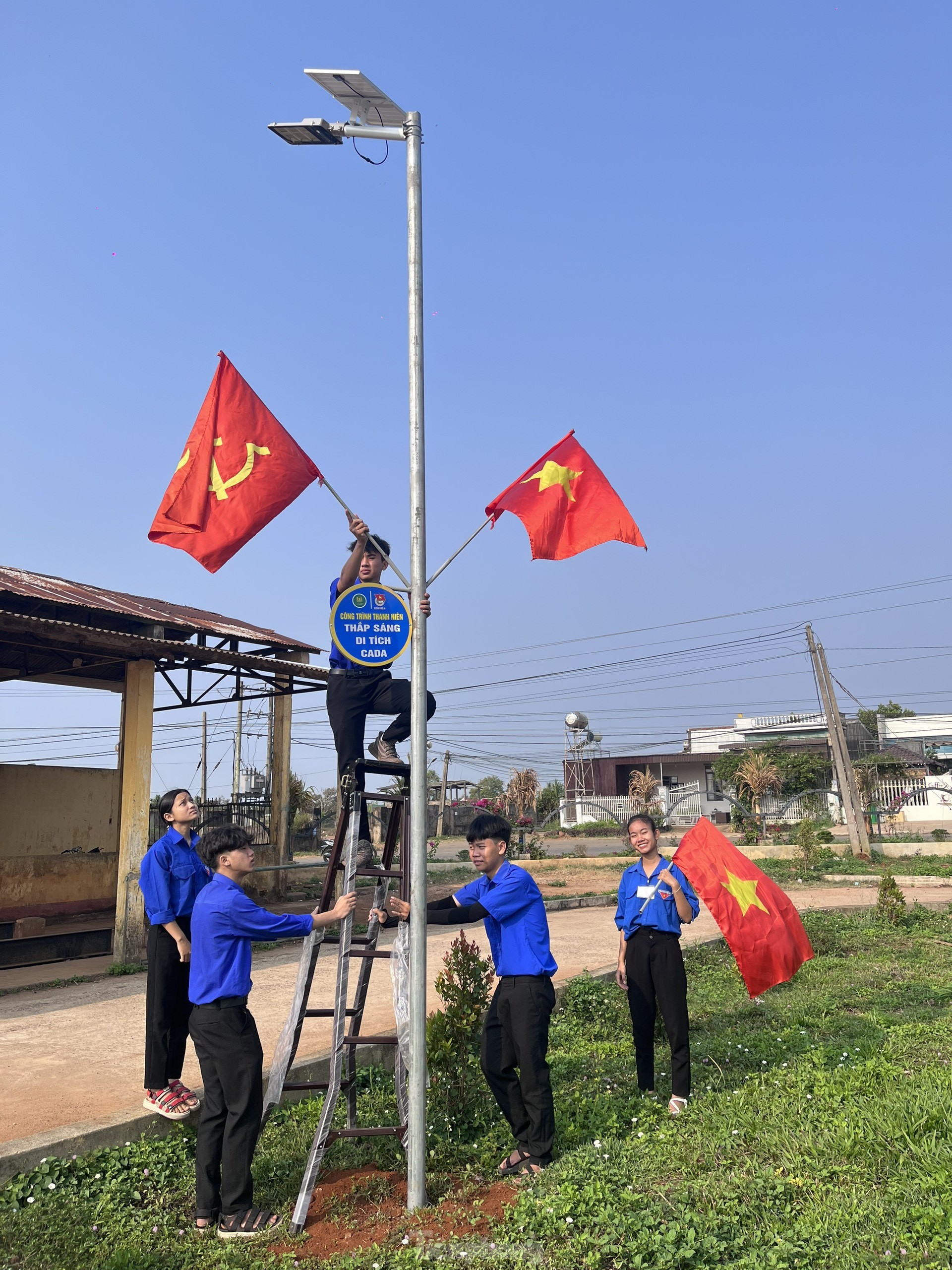 Thanh niên Đắk Lắk thắp sáng địa chỉ đỏ, giáo dục truyền thống thế hệ trẻ ảnh 2