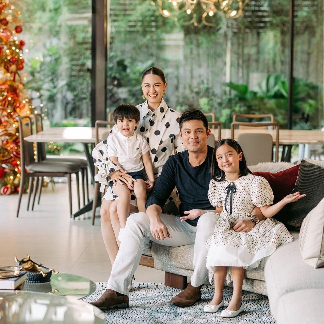 Vợ chồng mỹ nhân đẹp nhất Philippines vẫn ngọt ngào sau 8 năm cưới - Ảnh 11.