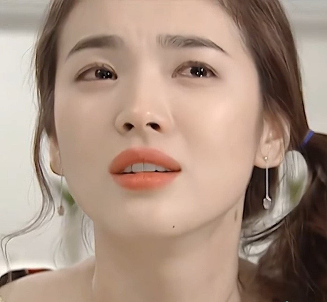 Nhan sắc Song Hye Kyo 20 năm trước gây sốt ảnh 9